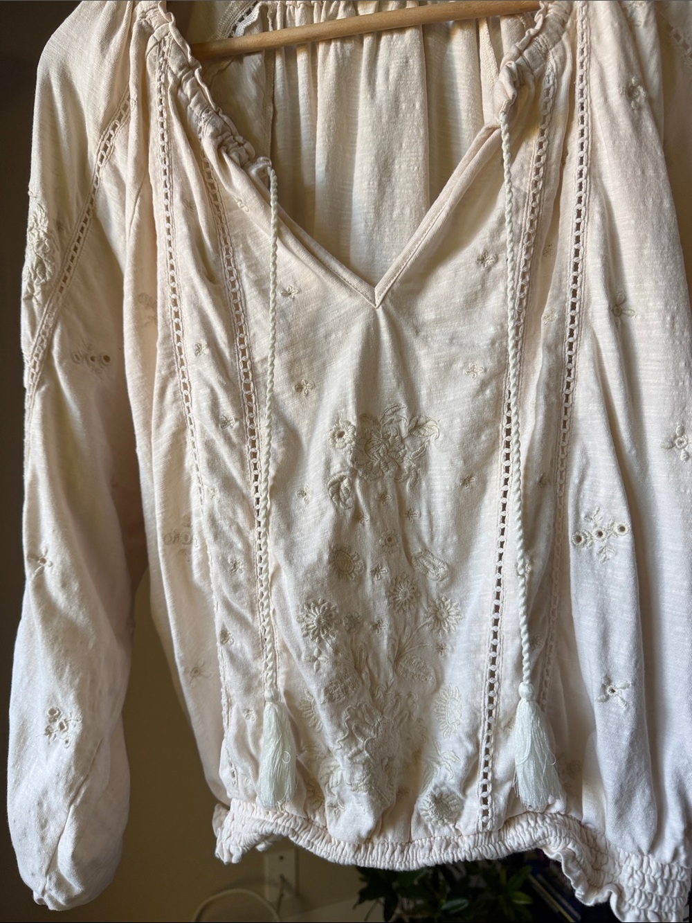 Lucky Brand Boho Embroidered Peasant Blouse Lace Trim Size L - Picture 4 of 5